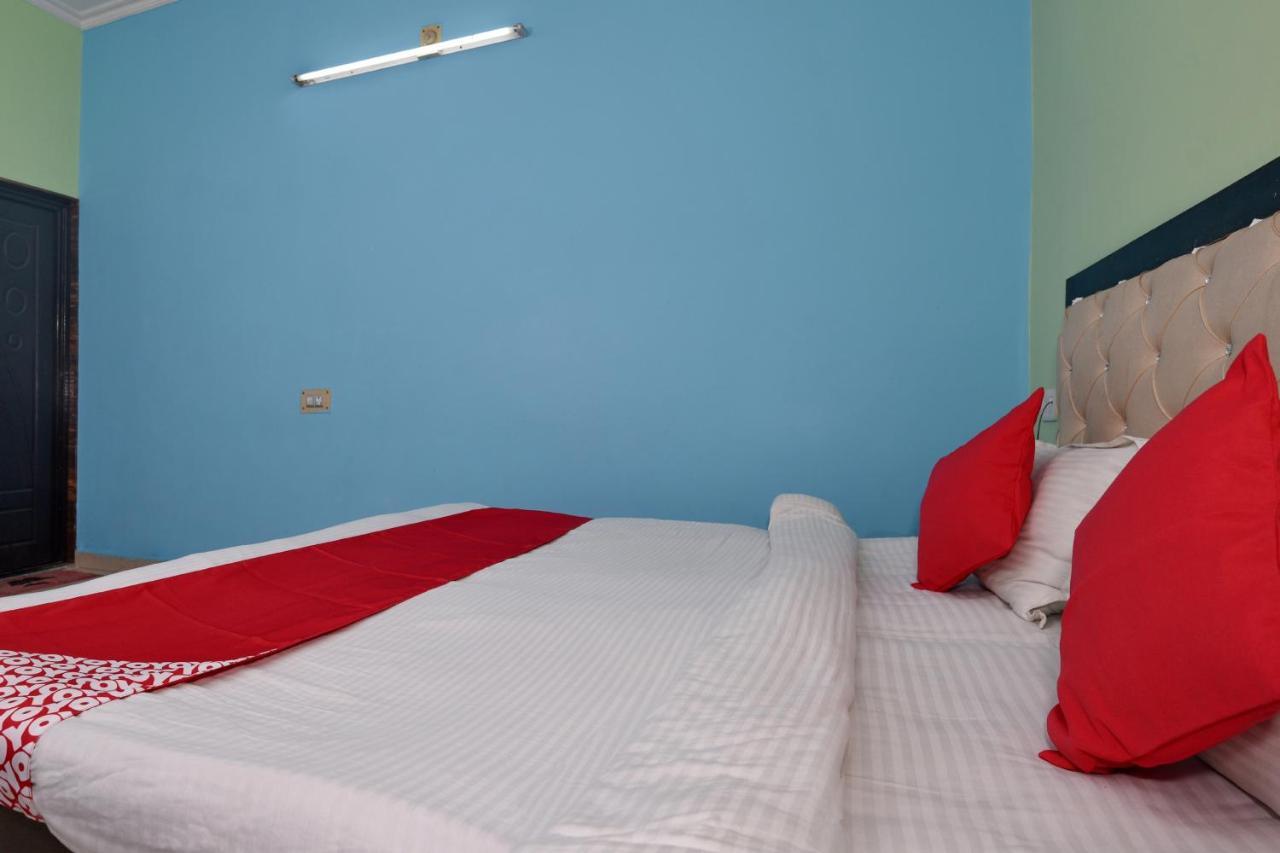 Oyo 4409 Hotel Chaitanya Inn Varanasi Ngoại thất bức ảnh