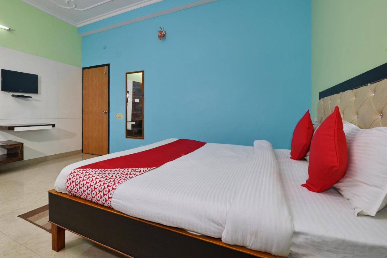 Oyo 4409 Hotel Chaitanya Inn Varanasi Ngoại thất bức ảnh