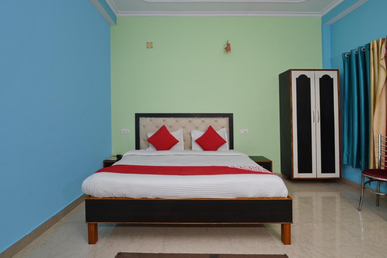 Oyo 4409 Hotel Chaitanya Inn Varanasi Ngoại thất bức ảnh