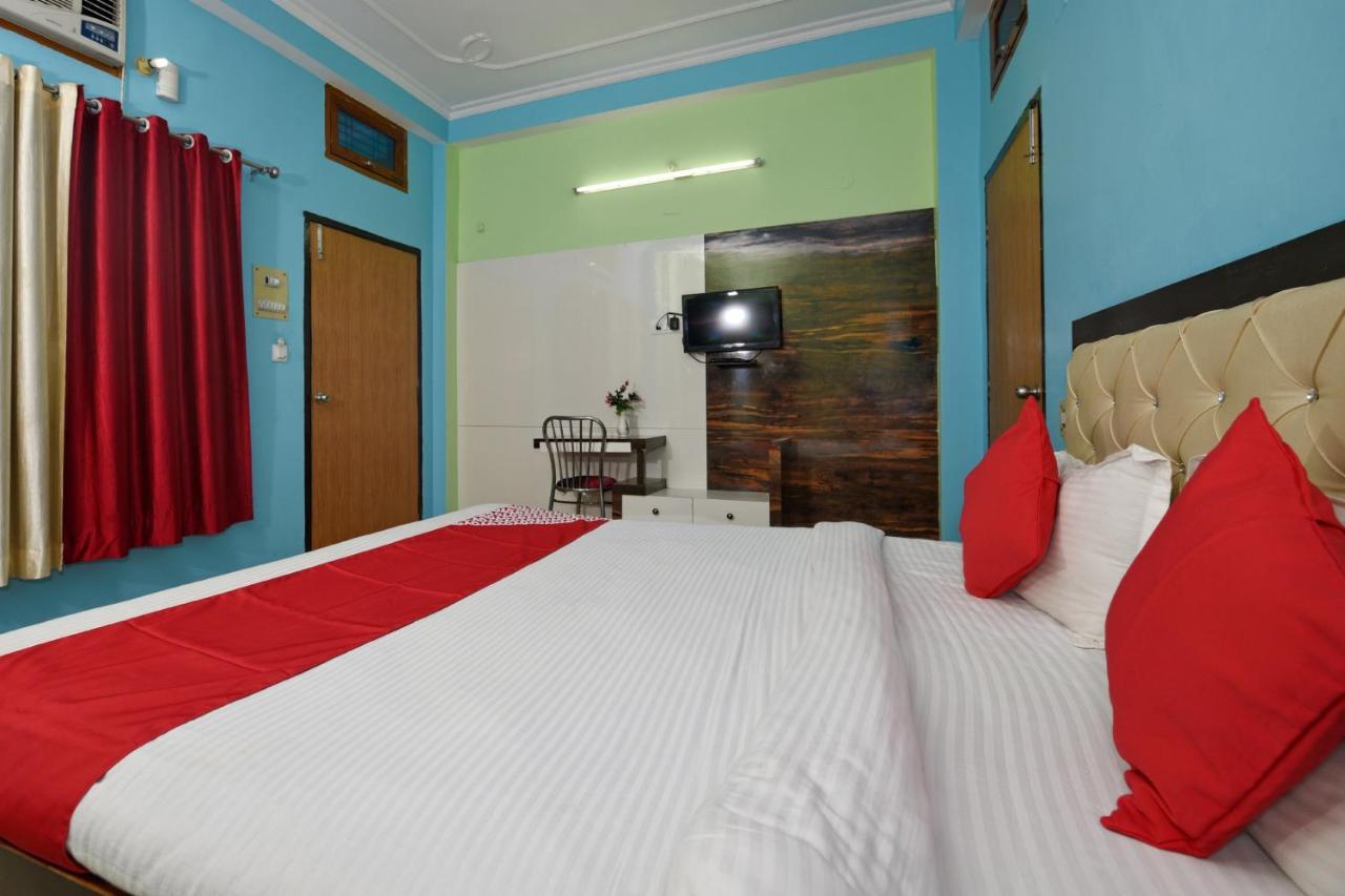 Oyo 4409 Hotel Chaitanya Inn Varanasi Ngoại thất bức ảnh