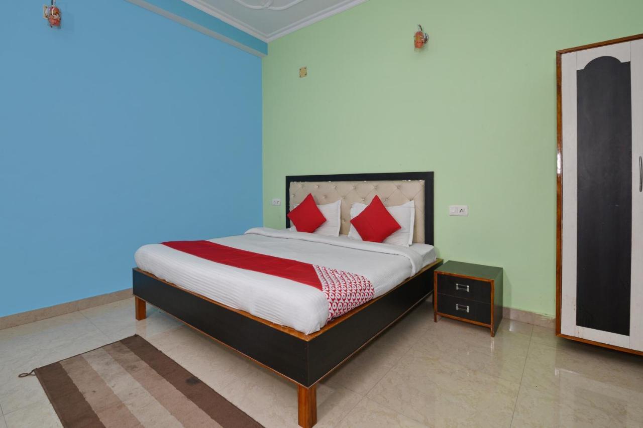 Oyo 4409 Hotel Chaitanya Inn Varanasi Ngoại thất bức ảnh